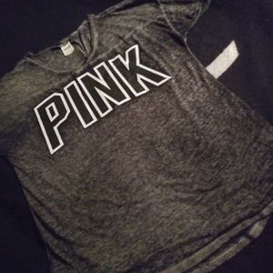 VS PINK logo tee